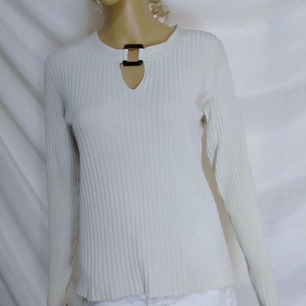 Chaus Long Sleeve Sweater! Size L.